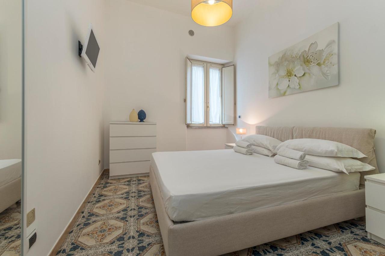 Elegant Apartment In Taormina Buitenkant foto